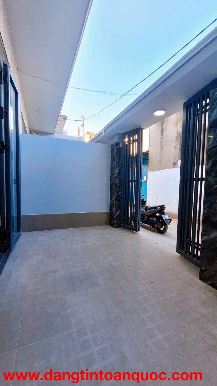 Bán nhà 2 Tầng P.Biên Hòa,SHR thổ cư,gần Vòng Xoay Cầu Hang,giá rẻ