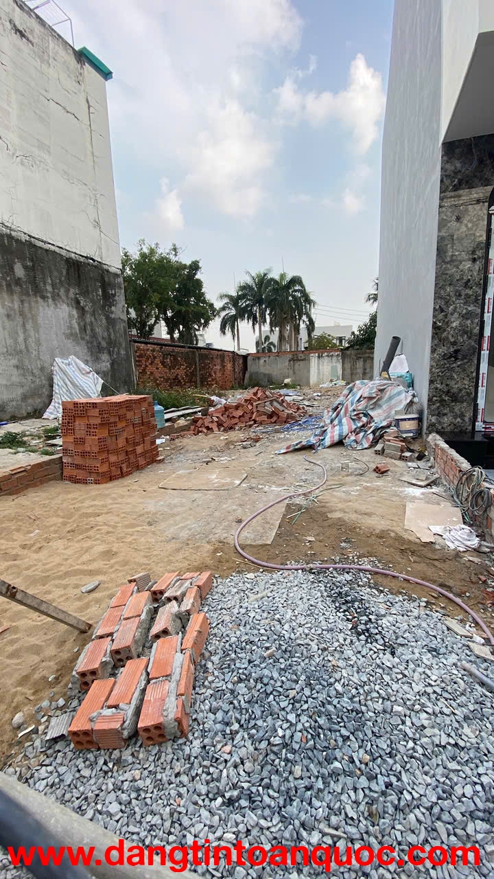 Bán đất thổ cư đường 102, Tăng Nhơn Phú A,  Q9, Thủ Đức, TP HCM.DT 120m2, Sổ Đỏ, 5.99 tỷ, LH: 093312