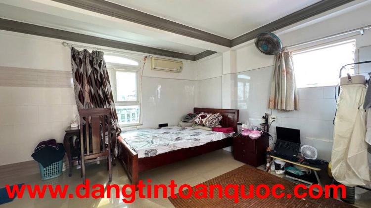 PASS GẤP SLOT NAM – Ở GHÉP 1:1 (Q3 – GIÁP Q10, Q1 )