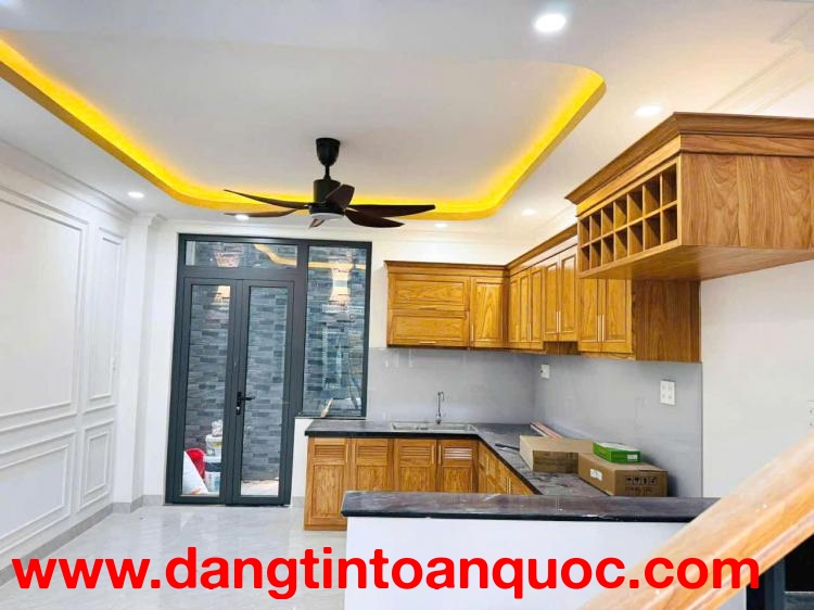 Nhà Mới Hiệp Bình Chánh Gần Phạm Văn Đồng, Hẻm Xe Tải, 4PN 5WC, Full Nội Thất