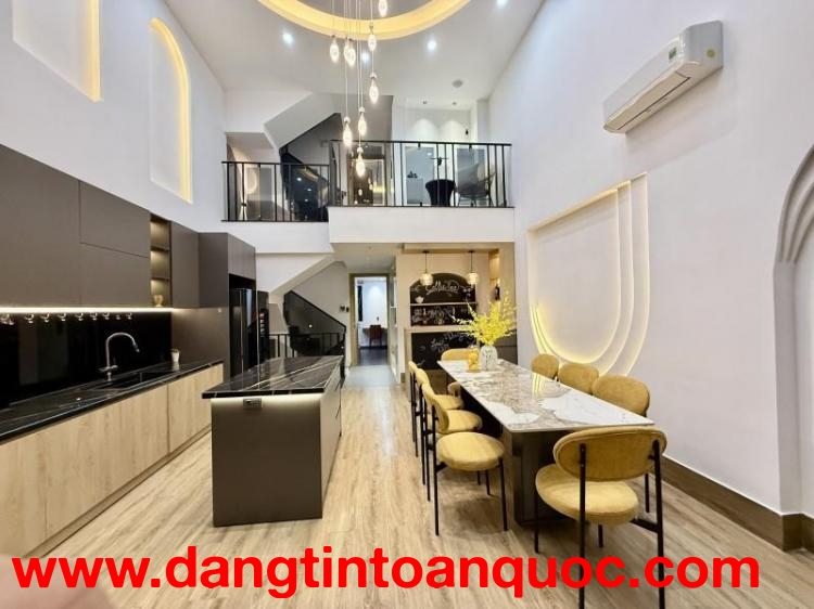 **Bán nhà hẻm Trương Công Định ** phường 14 Tân Bình; 6,5x15m 3 tầng