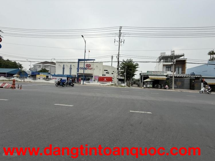 Bán nhà mặt tiền 13x45m giá 26,5 tỷ Đường Đặng Thúc Vịnh