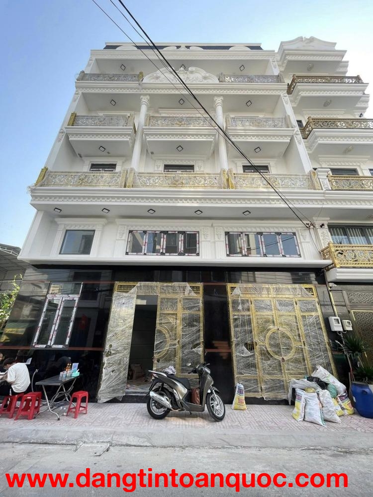 Bán nhà Hẻm 8m Lê Văn Quới - gần ngã tư Hòa Bình, 11x10m, 5 Tầng - 5PN, chỉ 11,95 tỷ.