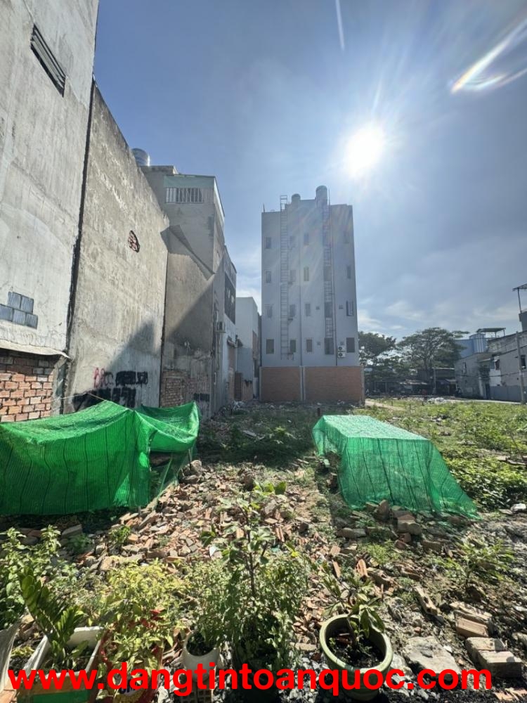 Gấp bán -ĐẤT HẺM Ô TÔ PHƯỚC LONG B - DT 65M2 - XÂY DỰNG CAO TẦNG - Chỉ 4.5 tỷ TL