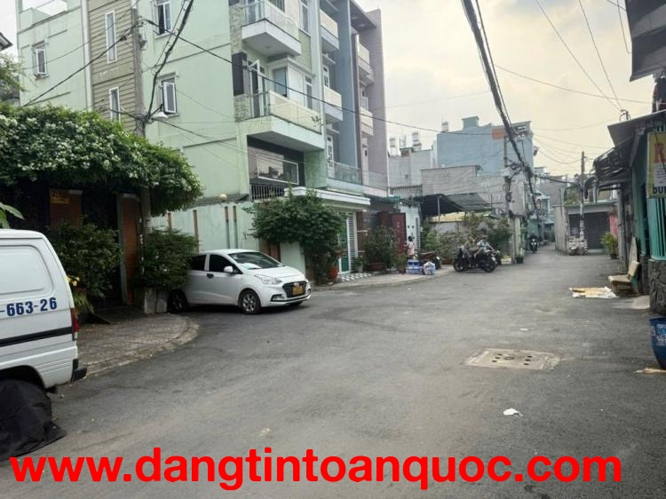 NHÀ NGAY CHỢ TỰ PHÁT PHẠM VĂN BẠCH TÂN BÌNH 4MX12M GIÁ 4,5 TỶ TL