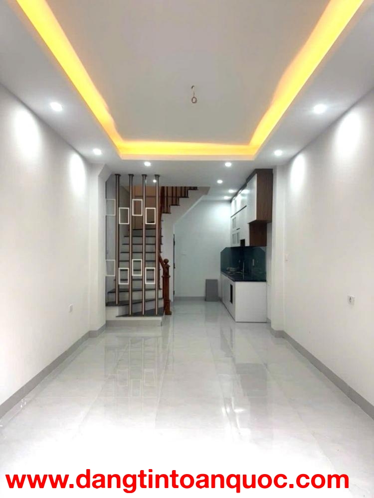 NHÀ 5 TẦNG XÂY MỚI LIÊN MẠC – THƯỢNG CÁT, BẮC TỪ LIÊM  2 THOÁNG TRƯỚC SAU  CÁCH Ô TÔ TRÁNH 10M  HƠN 