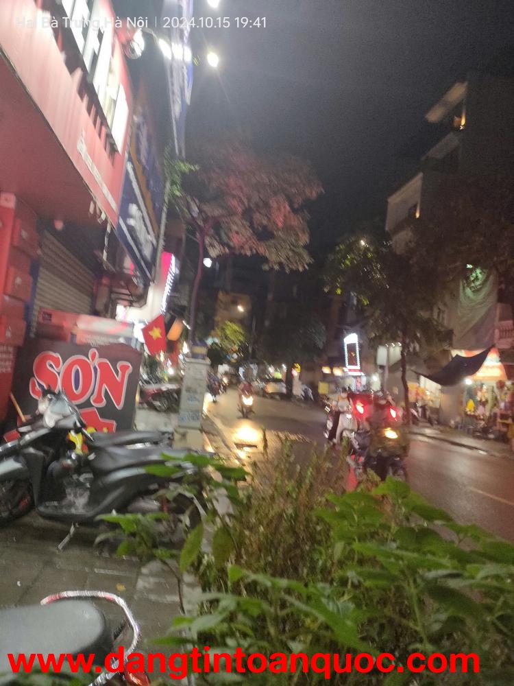 Bán gấp giá rẻ mặt phố Trần Phú 9m, 3 tầng, mặt tiền 2.65m, 2.7 tỷ Ba Đình.