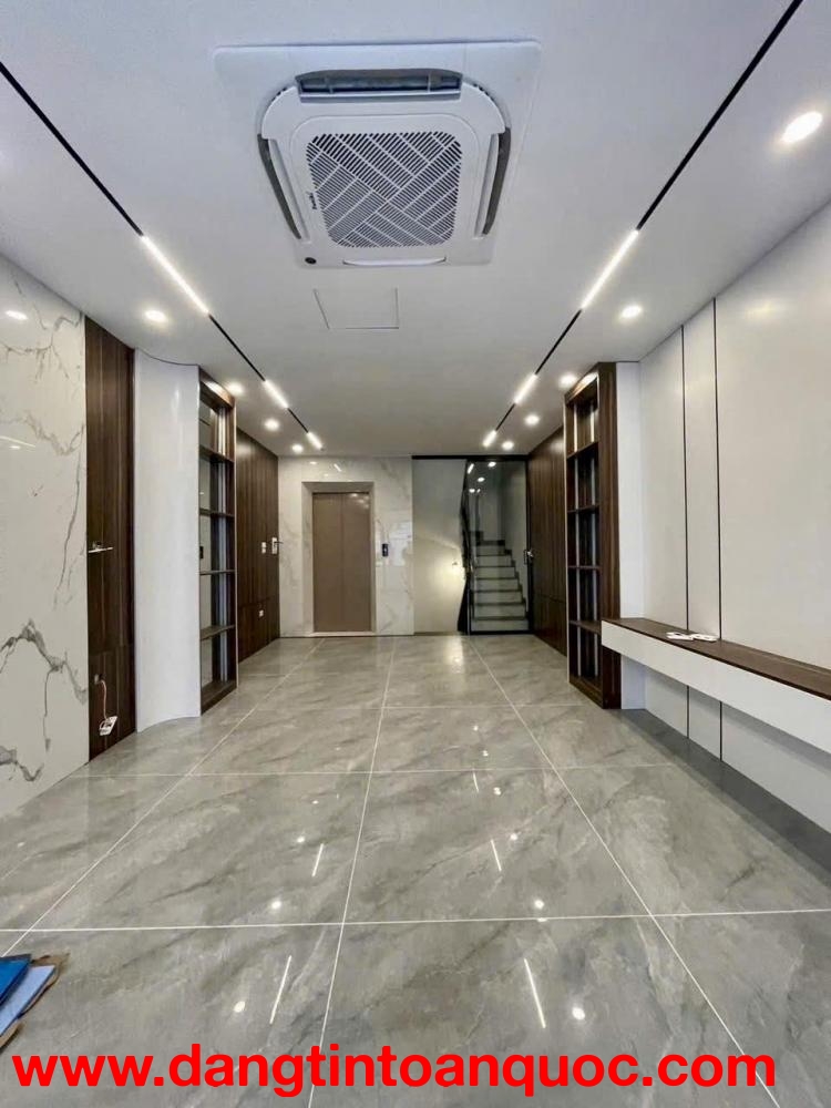 NHÀ ĐẸP ĐÓN TẾT XUÂN LA-THAMG MÁY -Ô TÔ-  KINH DOANH -  54M 5 TẦNG 15.6 TỶ