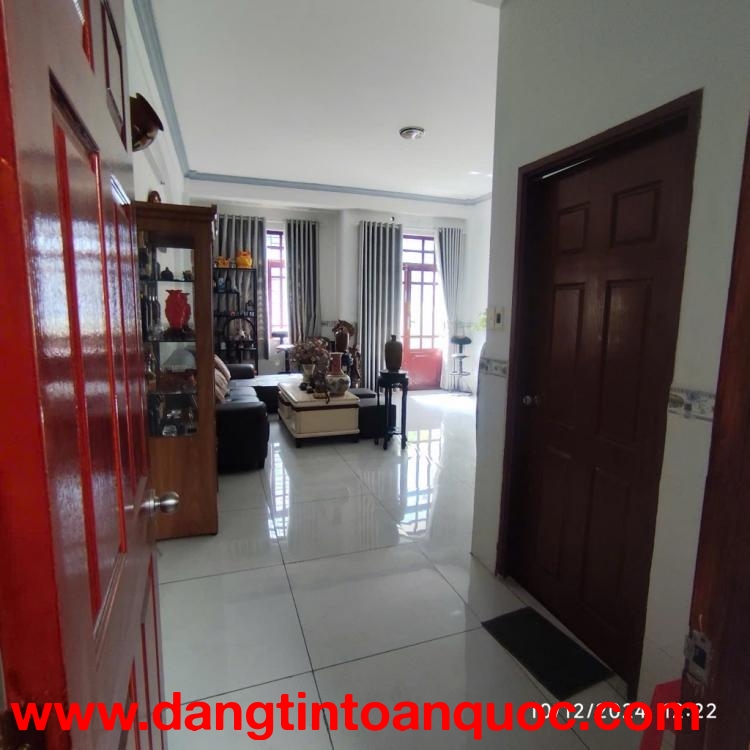 Nhà mặt tiền xe hơi 4 tầng gần chợ Phú Lợi 2 ngang 5m Hoàn công đủ- 0931172218