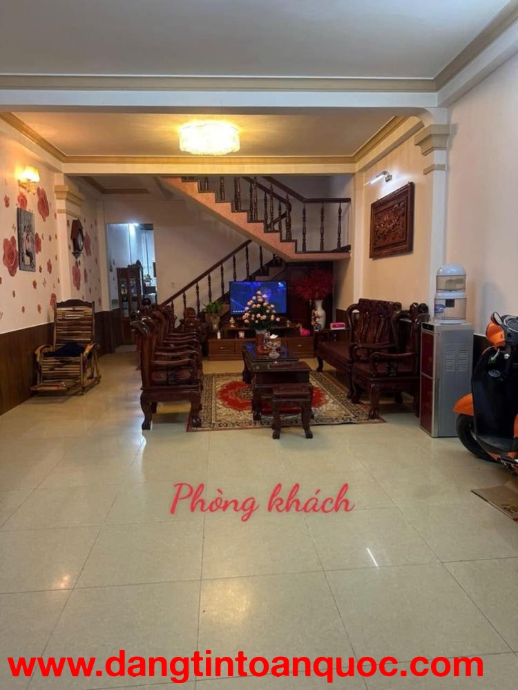 Cho thuê nhà đường Hùng Vương phường 9 Đà Lạt giá 9 triệu