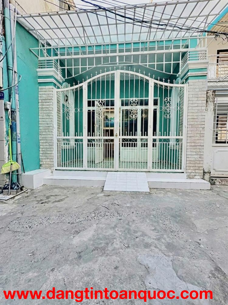 L2109 ⭐️⭐️ Rẻ hơn Shopee! nhà Lạc Long Quân Tân Bình, SHR, Nở hậu, 2 tầng, 4.4x13m, 5.x tỷ x nhỏ