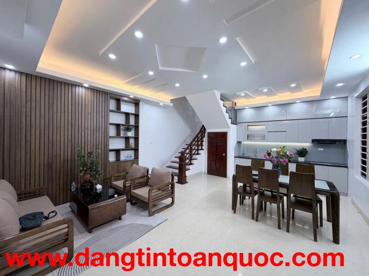 SIÊU PHẨM SIÊU HIÊM PHÂN LÔ TÂY HỒ – NHÀ DÂN XÂY - LÔ GÓC – 100M RA HỒ TÂY- Võng Thị 55m, 5 t, nhỉnh