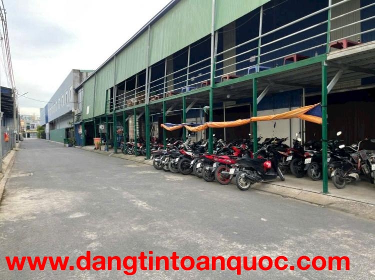 XƯỞNG ĐƯỜNG CONTAINER Q12 – CÁCH LÊ VĂN KHƯƠNG 500M – DÒNG TIỀN 80TR/THÁNG