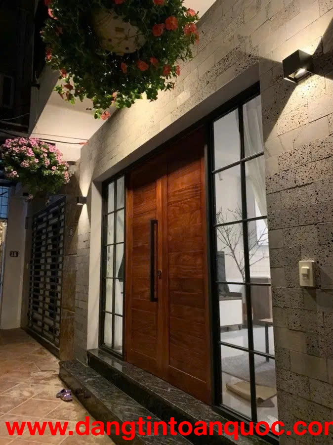 Phố Lâm Du, Bồ Đề  Dân xây 35m - MT 4m  Gần phố, bãi xe gửi ngày đêm  Nhích 8₫ là gả