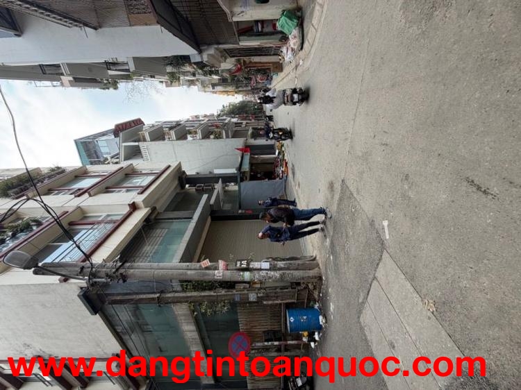 Bán nhà đẹp Phùng Chí Kiên- Lô Góc- Ô Tô vào nhà 56,9m2 giá 20 tỷ