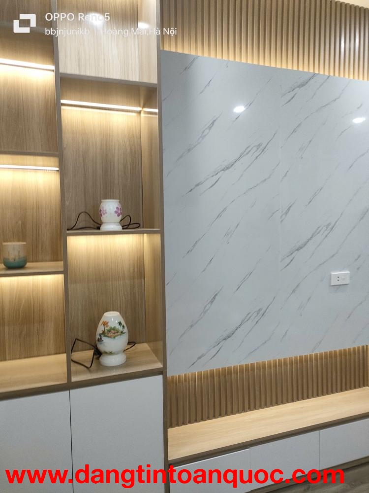 Bán gấp giá rẻ căn hộ khép kín Văn Hương 37m, tầng 2, mặt tiền 3m, 1.75 tỷ Đống Đa.