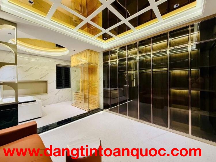 **Bán nhà mặt tiền Hiệp Nhất ** phường 4; Tân Bình; 4x18m nhà 4 tầng