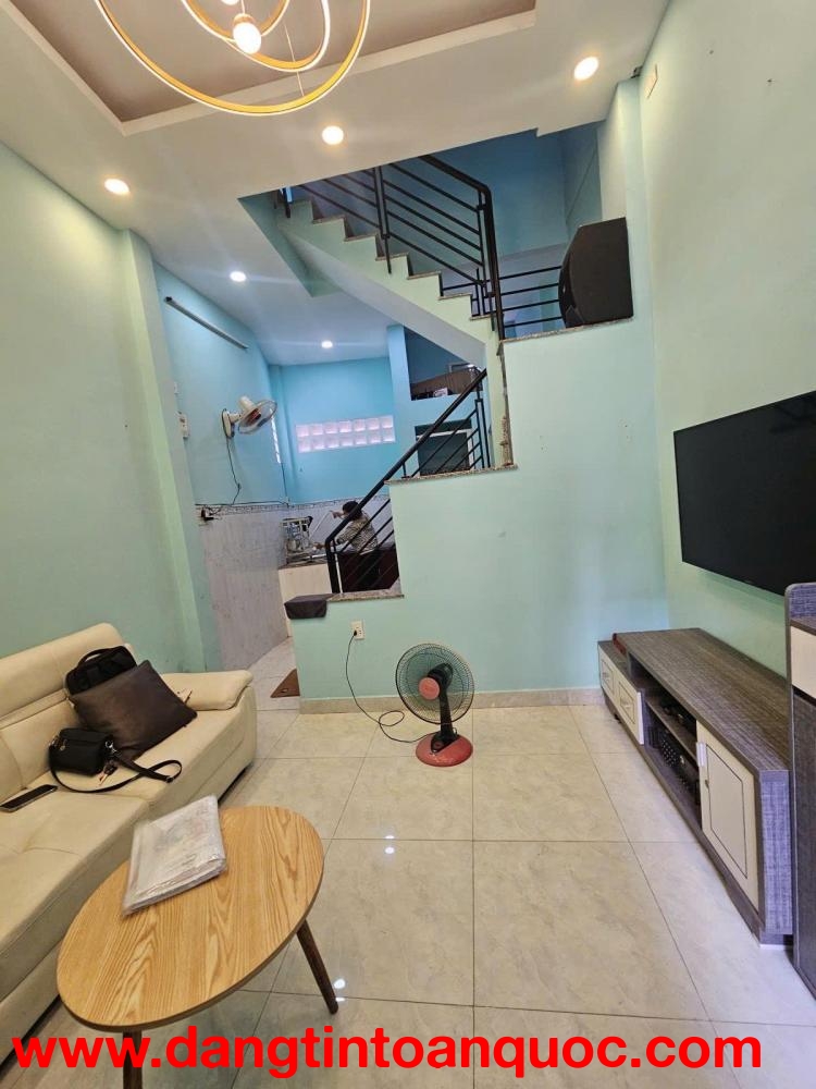 Chỉ 4.45Tỷ-XH Đỗ Cửa,15m RA MT VÕ VĂN KIỆT,39m Sổ 2025 Hoàn Công đủ,Full Nội Thất