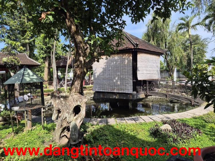 SIÊU PHẨM BIỆT THỰ GỖ SÂN VƯỜN – 2 MẶT TIỀN NHỰA NHỊ BÌNH, HÓC MÔN