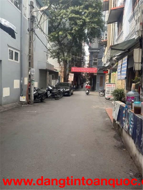 - Phân lô , lô gốc , ô tô tránh , cách mặt phố 50m -  gần EON Xuân Thuỷ , Ngã 4 Nguyễn Phong Sắc , T