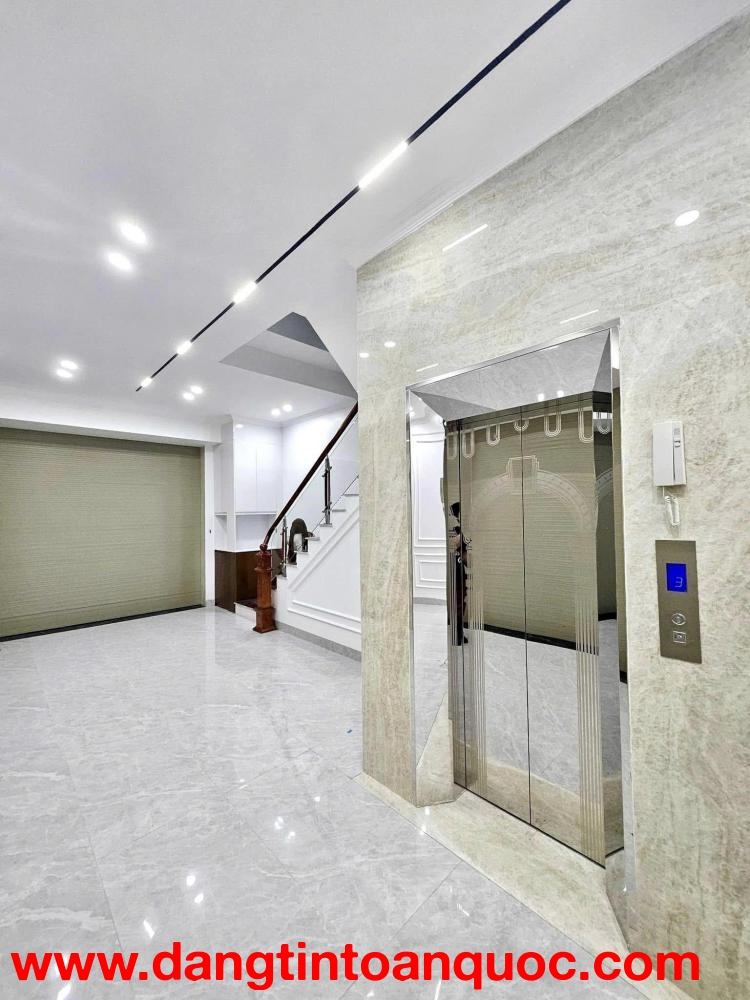 BÁN NHÀ AN DƯƠNG  VƯƠNG  THANG MÁY OTO VÀO NHÀ – NHÀ ĐẸP Ở NGAY 62M 15.6TỶ