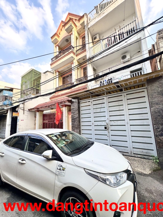 Chính chủ bán nhà 5 x 15m, 3 tầng, đường Nguyễn Văn Công. P.3,GV, giá chỉ 7.5 tỷ, phù hợp ở ngay