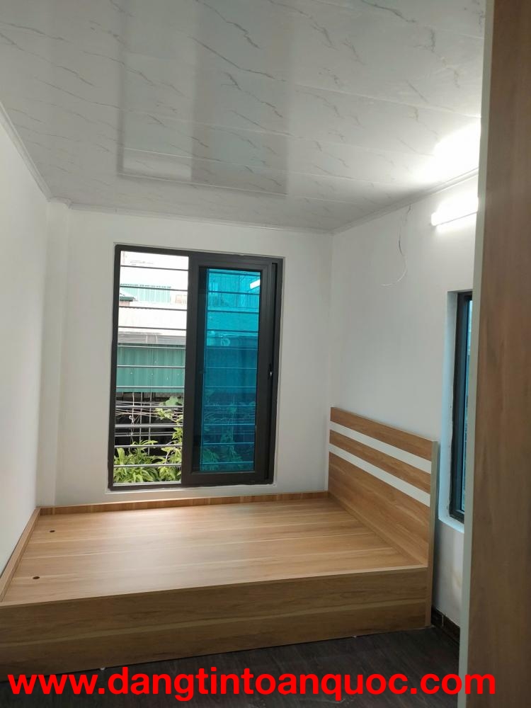 Bán gấp giá rẻ chung cư Mai Hương 60m, Tầng 5, mặt tiền 4m, 2.65 tỷ Bạch Mai, Hai Bà Trưng.