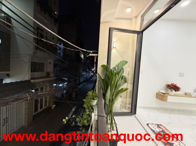 BÁN NHÀ PHÚ NHUẬN OTO VÀO NHÀ 60M2 2 TẦNG NỞ HẬU 5M ĐẸP KD ĐỈNH THÍCH QUẢNG ĐỨC 9.8 TỶ