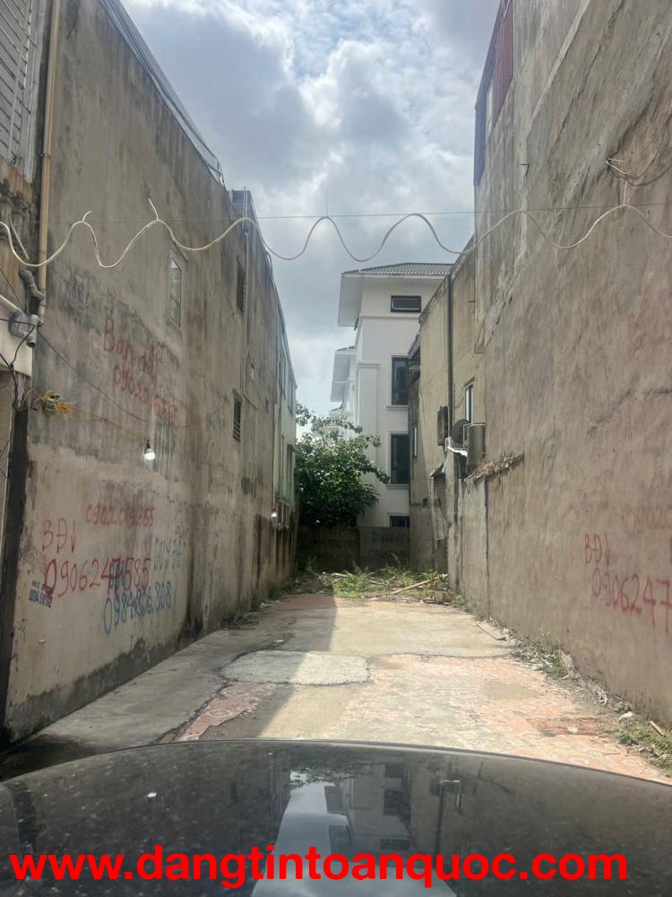 Bán đất mặt đường Vạn Kiếp - 111m - vị trí kinh doanh - Giá 85 tr/m