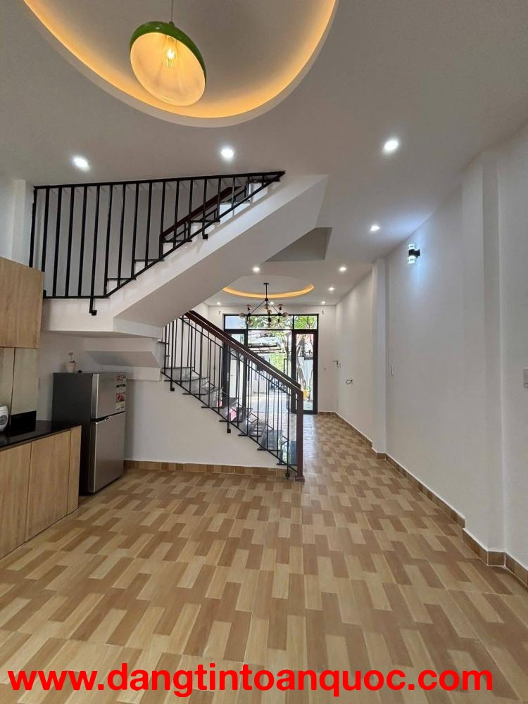 ► K Hoàng Diệu thông TNV, 74m2, 3 tầng đúc, sân vườn mênh mông, 5.05 tỵ