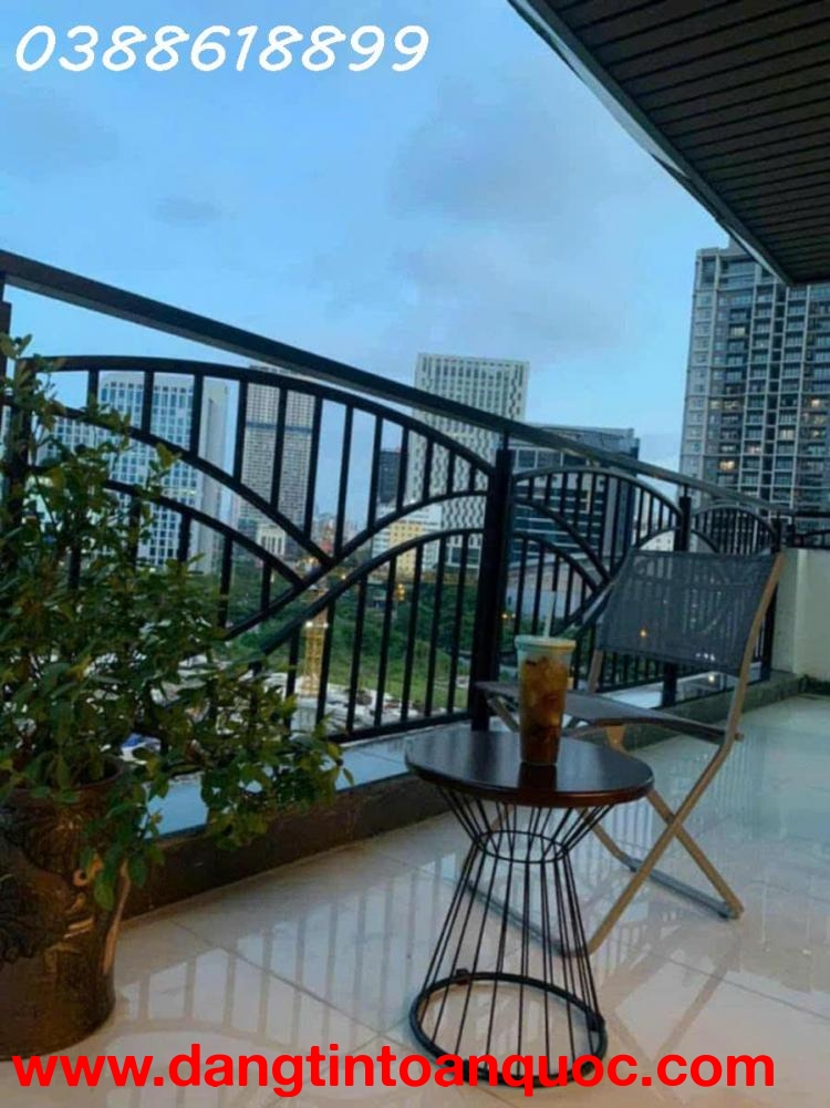 BÁN TÒA VĂN PHÒNG VIP MP DỊCH VỌNG HẬU 150Mx9T, MT 8,1M - 200 TR/TH