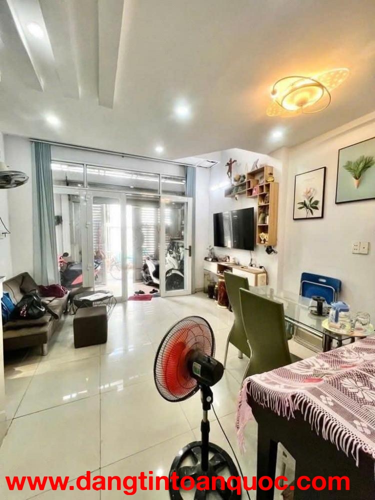 Bán nhà HXH Nhất Chi Mai, phường 13, Tân Bình; (4*13,5) ;4 tầng