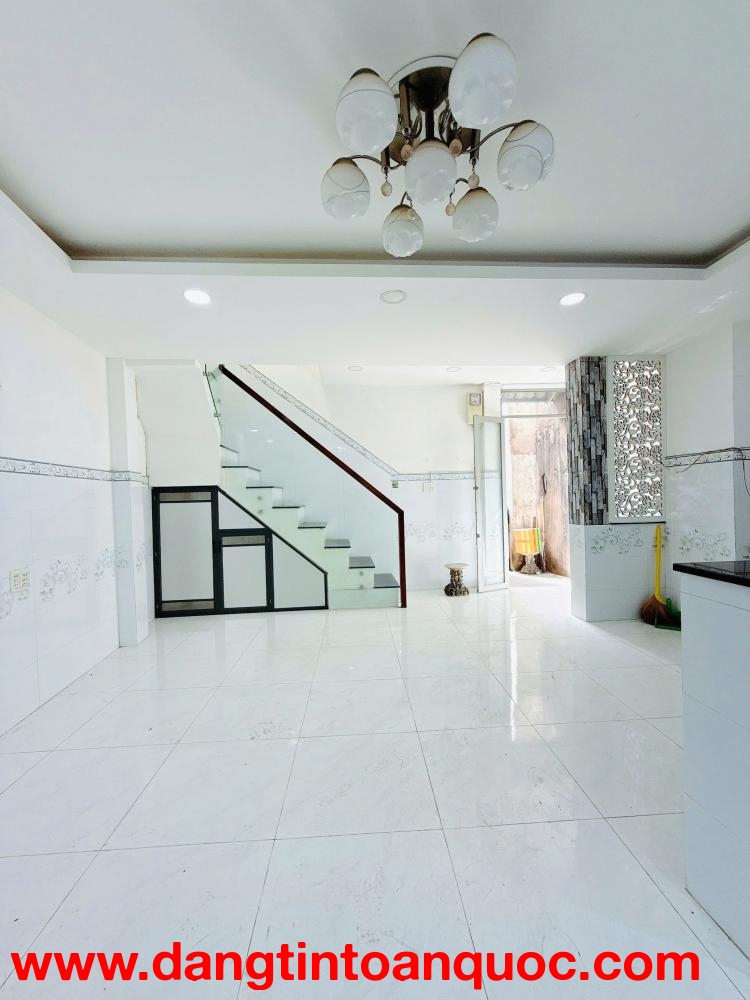 Nhà 2 tầng hẻm 314 Âu Dương Lân P3Q8. Giá 3,28 tỷ TL