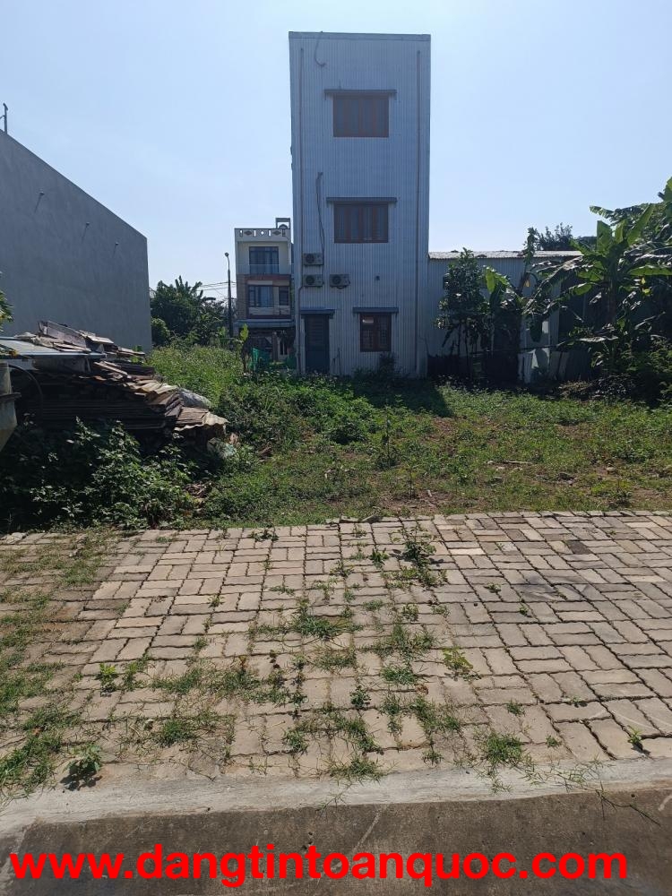 Bán đất Bầu Cầu 26 đường 5,5m diện tích 93m2 giá 4,45 tỷ, gần chợ trường học