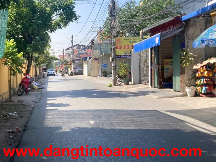 Bán đất mặt đường số 74 Kiều Hạ - 135m - mặt tiền 4.5 - giá 5.5 tỉ cực đẹp