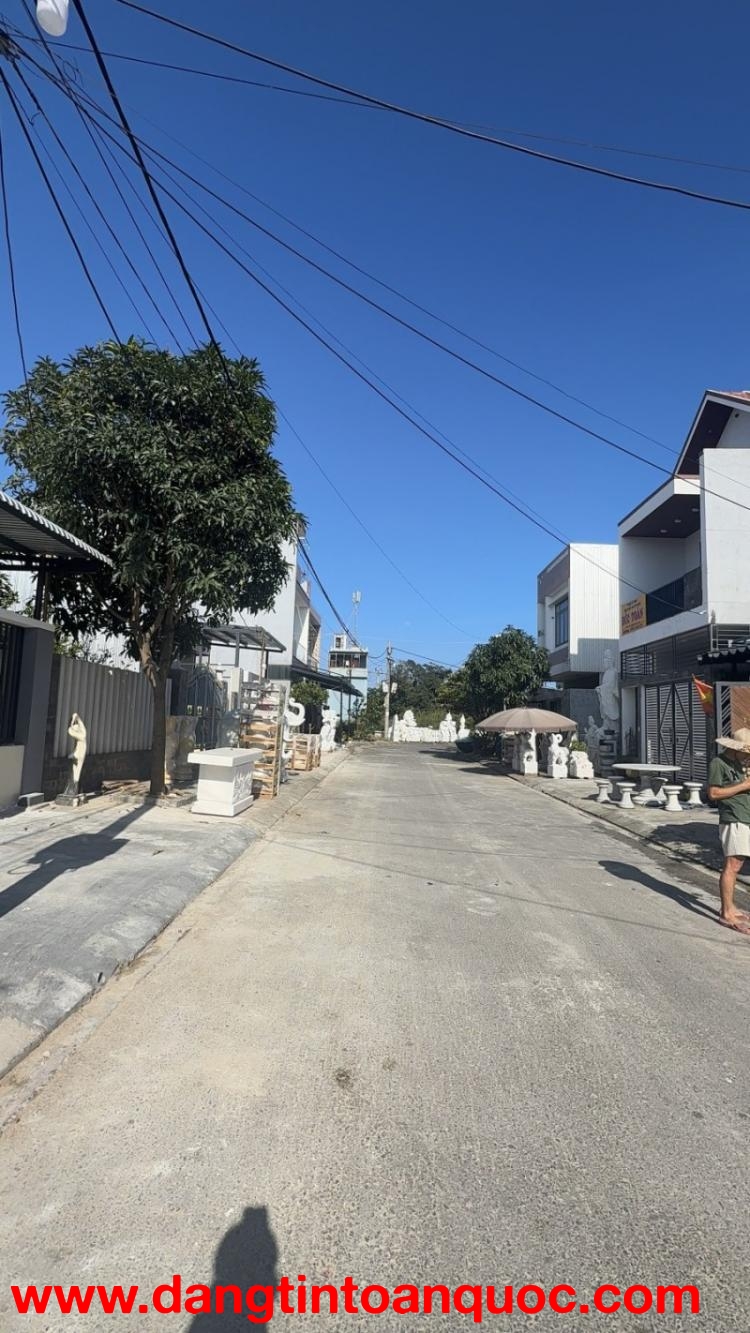 CHỈ 4.X (đ) - ĐẤT 100m²- SONG SONG NGUYỄN THỨC ĐƯỜNG – GẦN BIỂN NON NƯỚC, TÂN TRÀ.