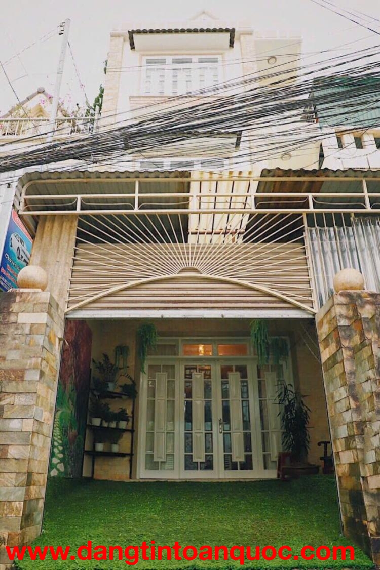 Cho thuê nhà nguyên căn hẻm Phù Đổng Thiên Vương P8 Đà Lạt giá 10tr