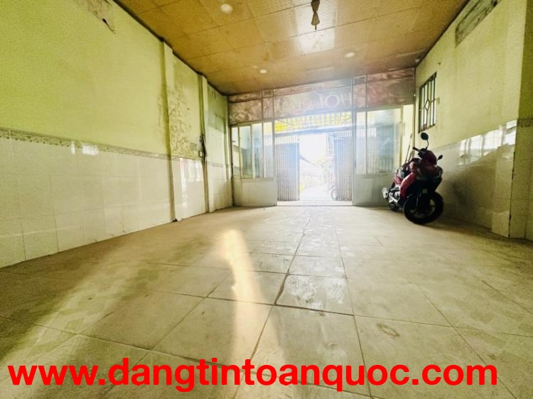 HẺM XE TẢI TIỆN KINH DOANH - NHÀ CŨ DT LỚN TIỆN XÂY MỚI 100M2 Trần Xuân Soạn Tân Hưng Q7