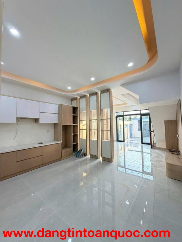 BÁN NHÀ MẶT TIỀN ĐƯỜNG TRƯƠNG VĂN KỈNH – PHƯỜNG TRÀ VINH, TỈNH VĨNH LONG