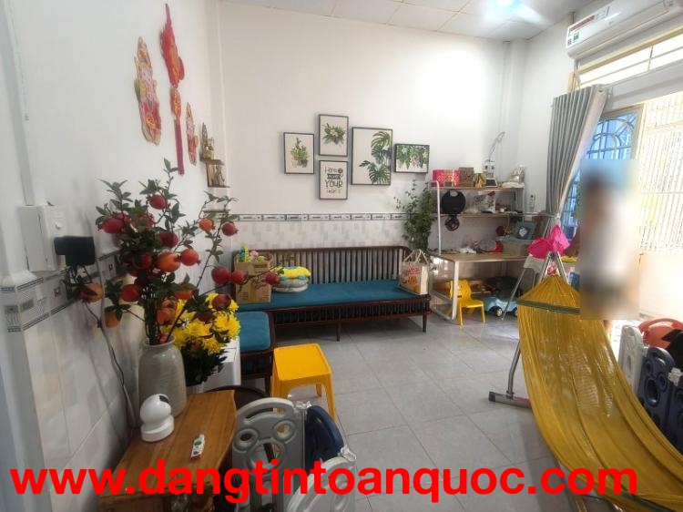 Nhà Nhỏ Tiền – Gần Chợ – Gần Lê Văn Việt – Hiệp Phú 64m2_4.3*15 Chỉ 4.85 Tỷ Hiếm Có