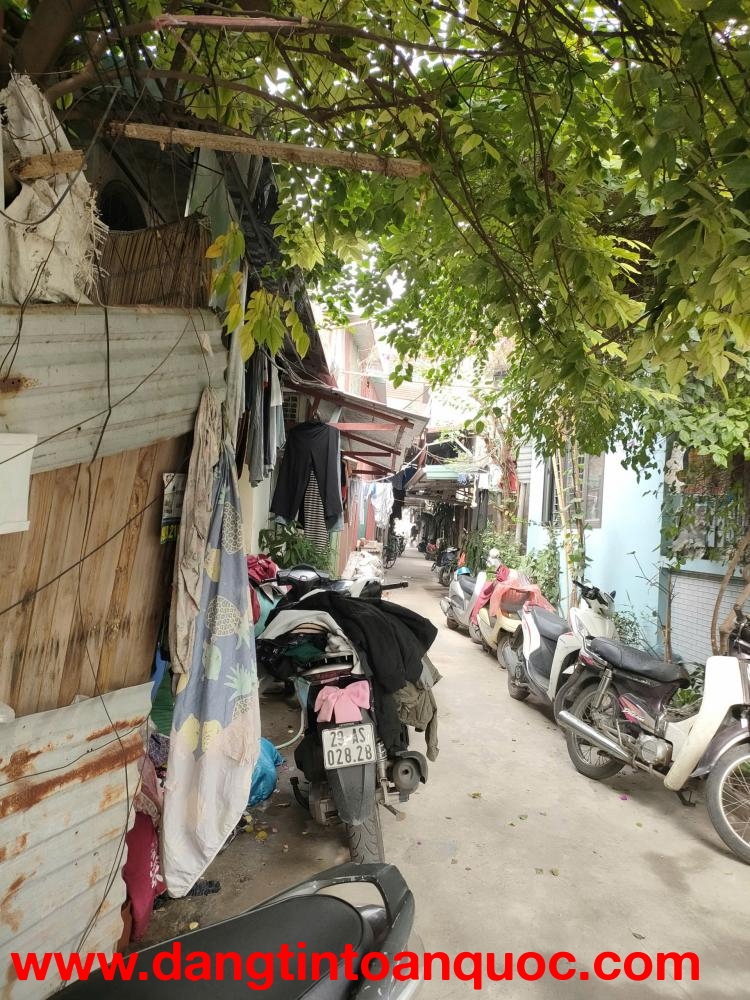 Bán gấp giá rẻ Giải Phóng 63m, cấp 4, mặt tiền 4m, 950 triệu Hoàng Mai.