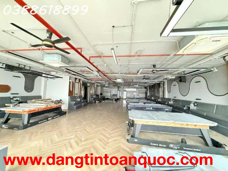 BÁN SIÊU PHẨM MẶT PHỐ XUÂN THUỶ -  400Mx9T, MT 15M - HOÀN CÔNG TRÊN SỔ - DÒNG TIỀN 1.1 TỶ/THÁNG.