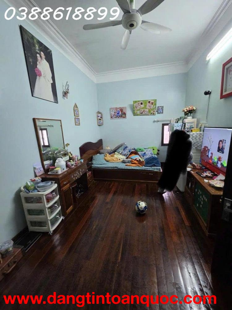 BÁN NHÀ TRUNG TÂM TÂY HỒ - 160Mx4T, MT 19,5M- QH RA MẶT PHỐ