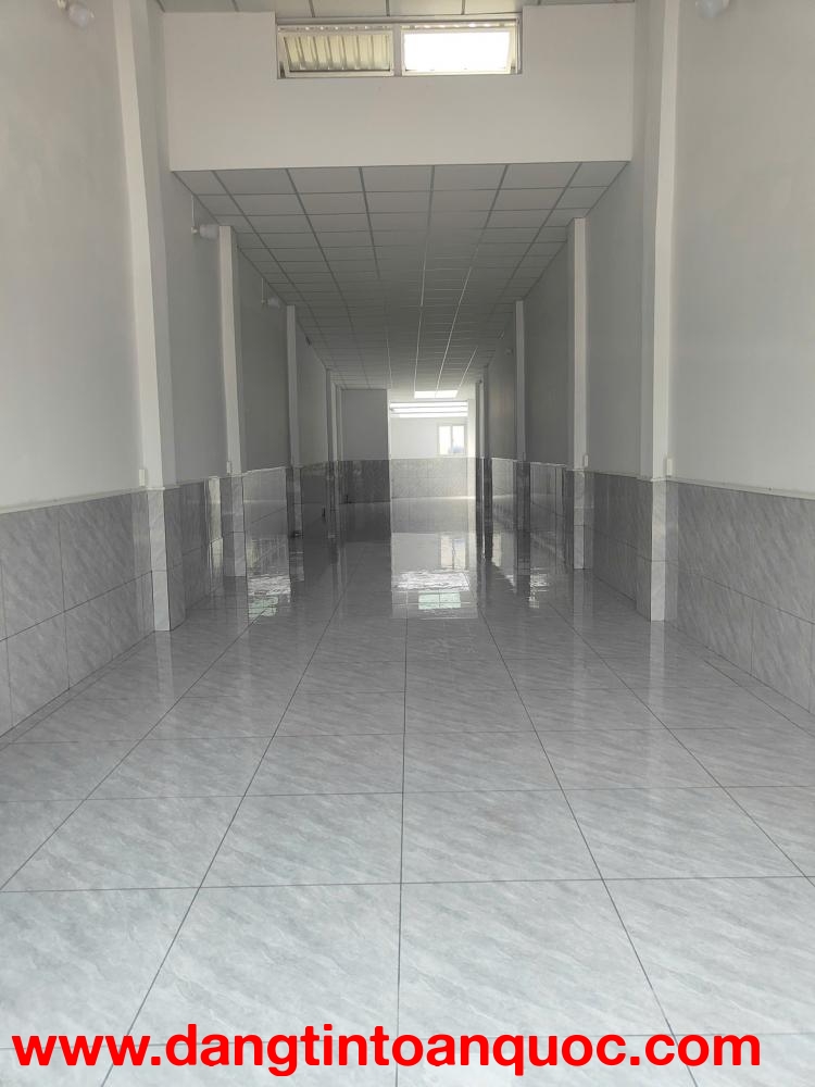 Bán Lô Đất Tặng Nhà Mặt Tiền Hoàng Hữu Nam, phường Tân Phú (quận 9 cũ), TP Thủ Đức