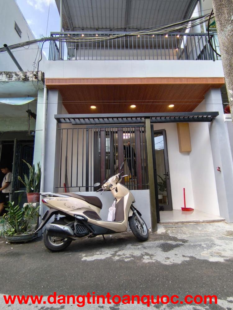 # Nhà Kiệt 3.5m Núi Thành đi bộ ra Quảng Trường 2/9, bãi đậu Ô tô, 61.6m2, 2 tầng, 3PN, 4.x tỷ