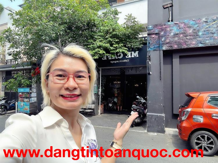 BÁN BIỆT THỰ ĐƯỜNG PHAN TÔN QUẬN 1 - SỔ VUÔNG ĐẸP 8M*26M - CHÍNH CHỦ CHƯA QUA ĐẦU TƯ