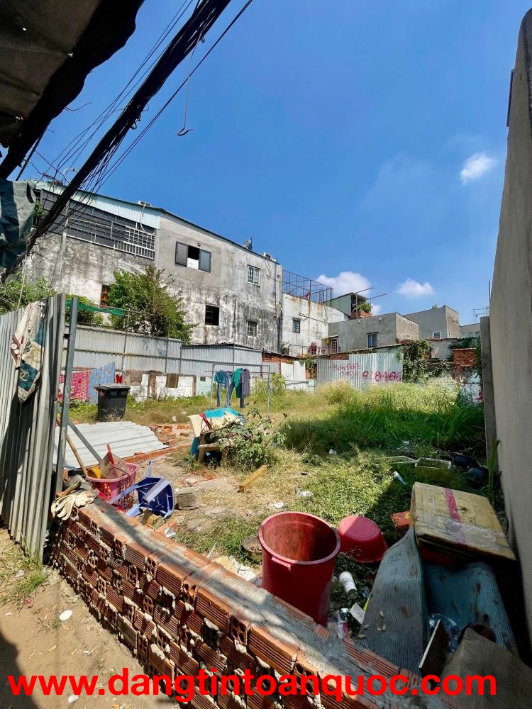 BÁN ĐẤT ĐƯỜNG 212 PHƯỜNG PHƯỚC LONG A QUẬN 9 - DIỆN TÍCH 63M2 - CÁCH GA METRO 1.2KM