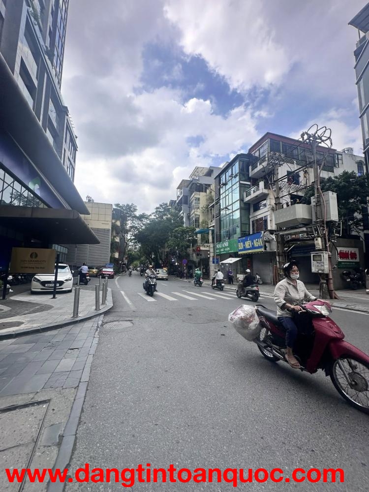 ???? TÒA VĂN PHÒNG MẶT PHỐ THỤY KHUÊ, 154M2 8T THANG MÁY, MT 6.1M, 3.5 TỶ/NĂM ????