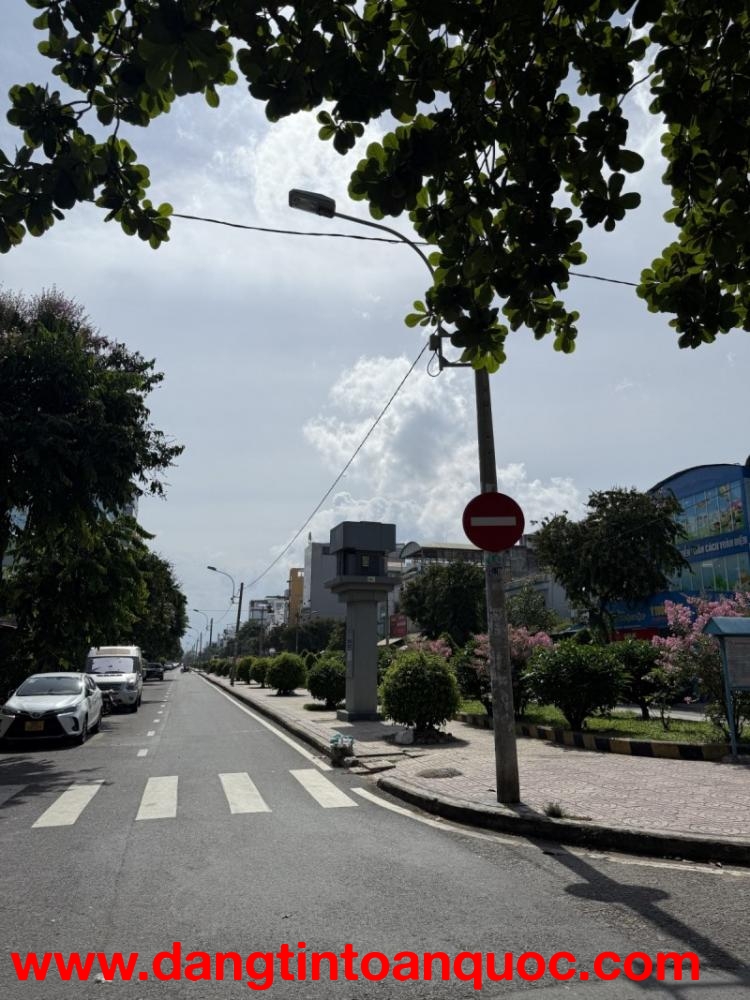 ???? HẺM 5M Ô TÔ NGỦ NHÀ TÂN PHÚ – 64m² – 5 TẦNG – GIÁ 8TỶxx