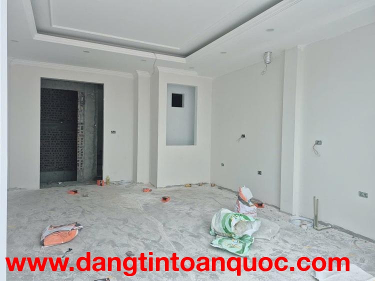 ???? MUA THÔNG THÁI ĐÂY RỒI! Đống Đa cắt lỗ 600M, ô tô lùi cửa, KD, hơn 2.9 tỷ.